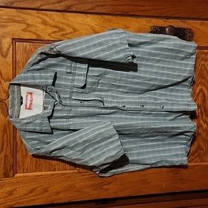 Wrangler Men's‎ shirt